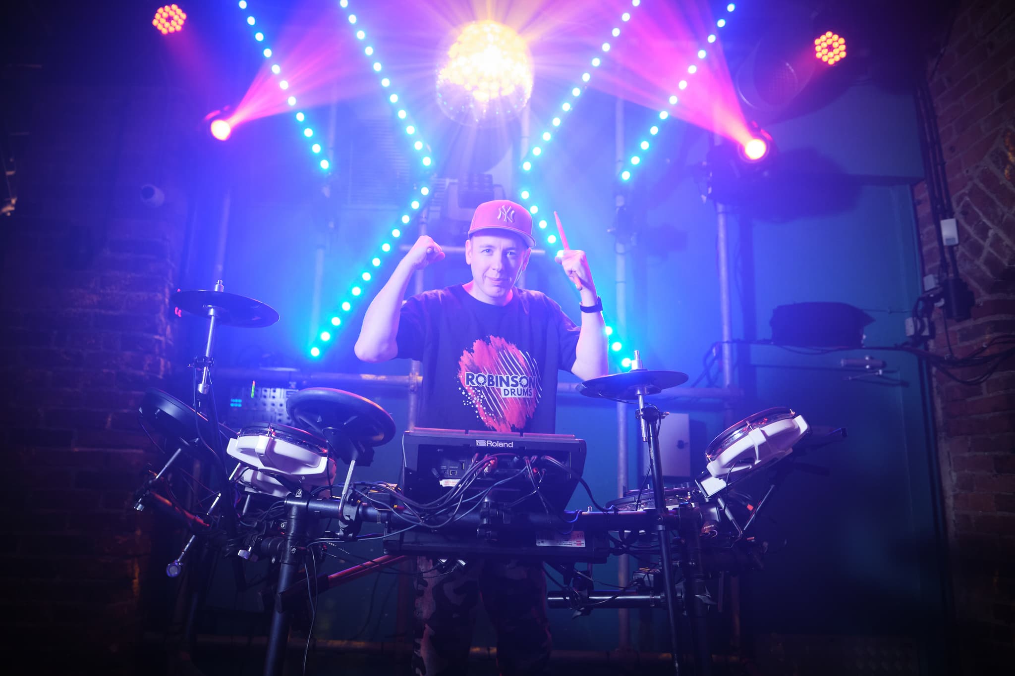 DJ Robinson boeken voor een bedrijfsfeest