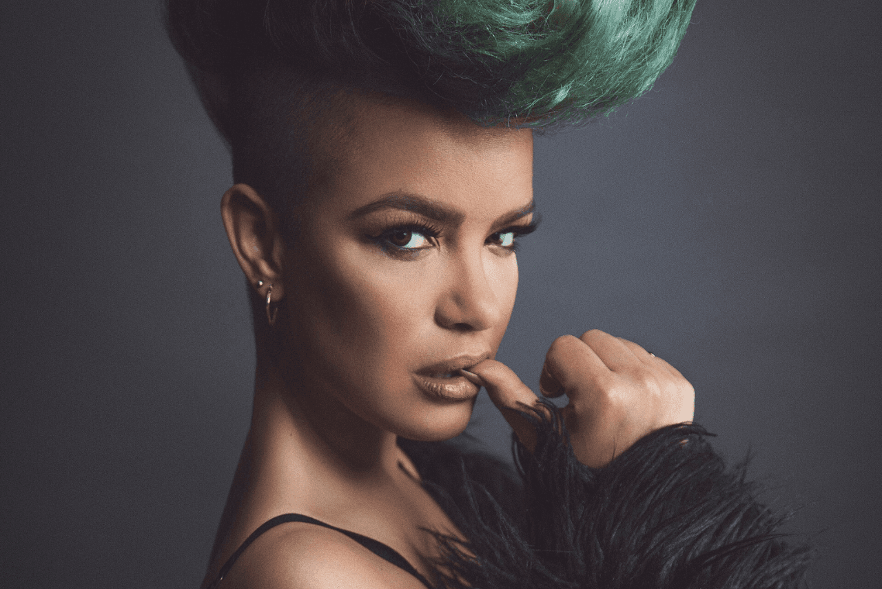 Eva Simons