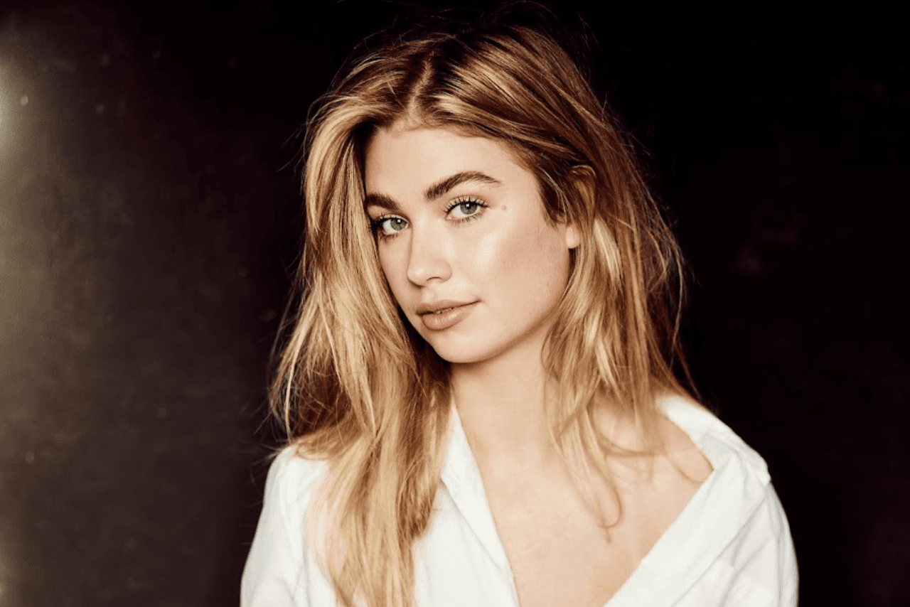 Roxy Dekker